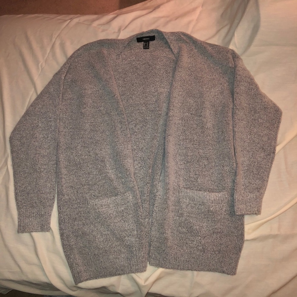 NWOT Forever 21 cardigan